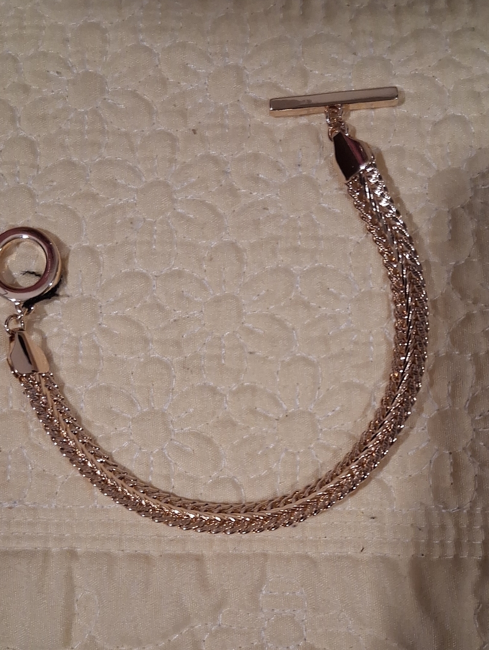 Goldtone Toggle Bracelet ANNE KLEIN